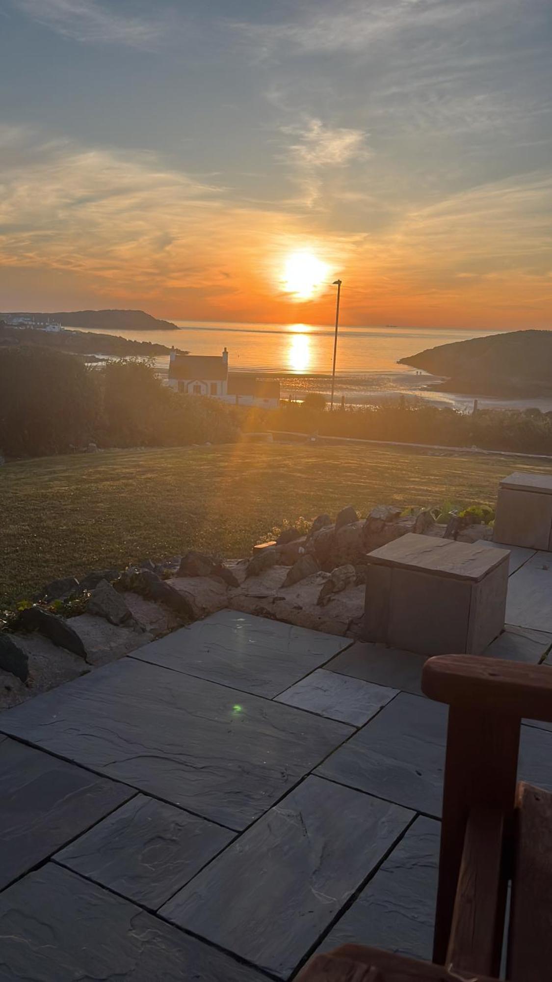Castellor Bed & Breakfast Cemaes Bay Eksteriør billede